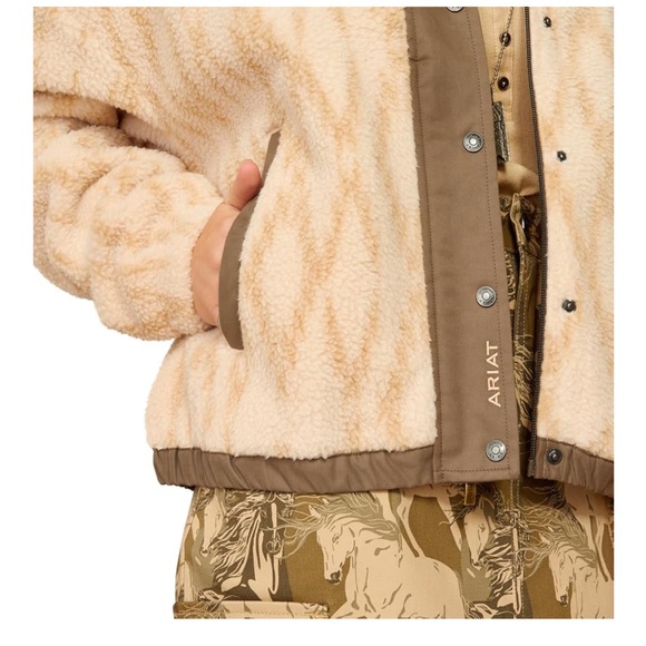 Ariat Jackets & Blazers - Ariat Cream and Brown Sherpa Jacket